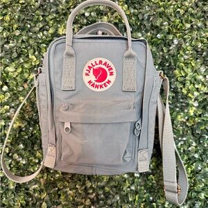 Fjallraven Kånken Mini Backpack in Grey with Red Logo